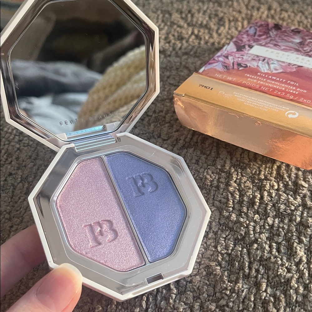 NWT Fenty Beauty Killawatt Foil Highlighter Duo in Shimmering Rose Gold